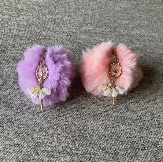 llavero bailarina pompón